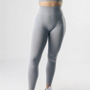 Alphalete Amplify Leggings